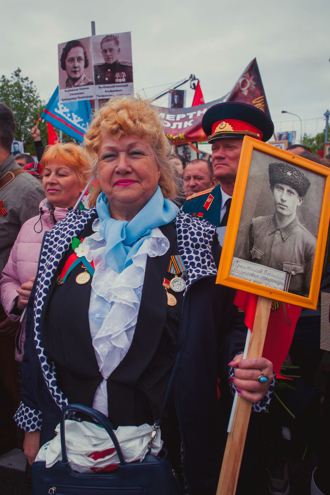 May 9 celebration in Minsk by its characters  // BeLarus