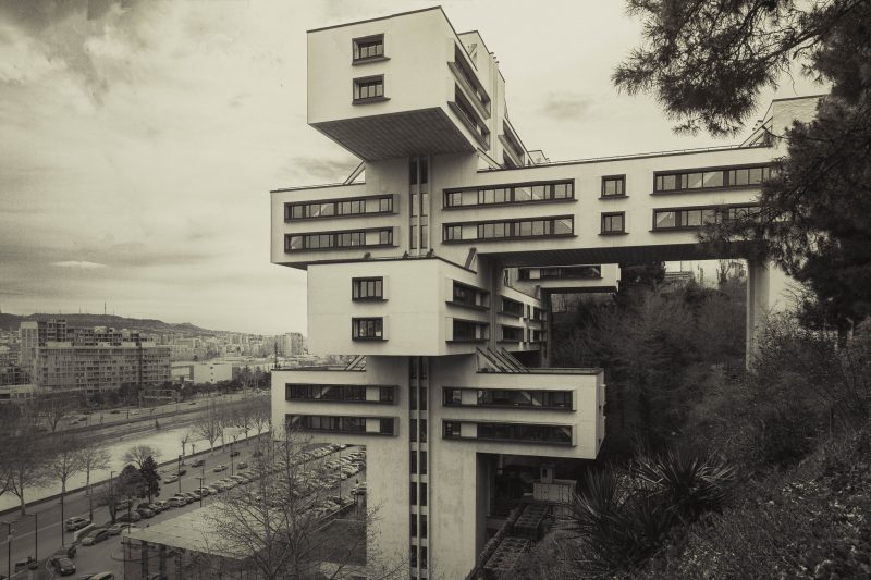 Soviet modernism // Tbilisi // Georgia - La Dent de L'Oeil - Contemporary photography by hélène Veilleux #concrete #brutalism #georgia #soviet #archi