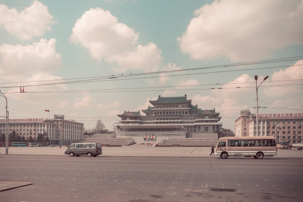 15894569070_2899b3bd33_k (1)