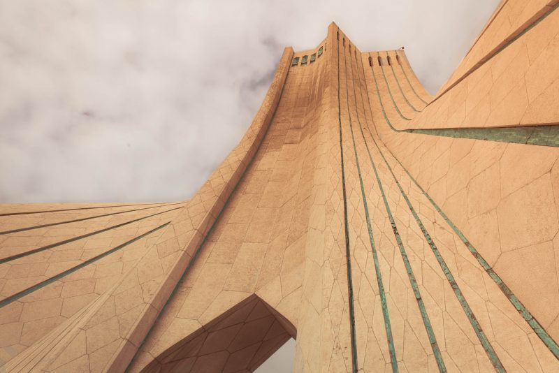 Azadi Tower // Iran – La Dent de L’Oeil – Contemporary photography by Hélène Veilleux – #architecture #urban #concrete #iran #shape #tehran