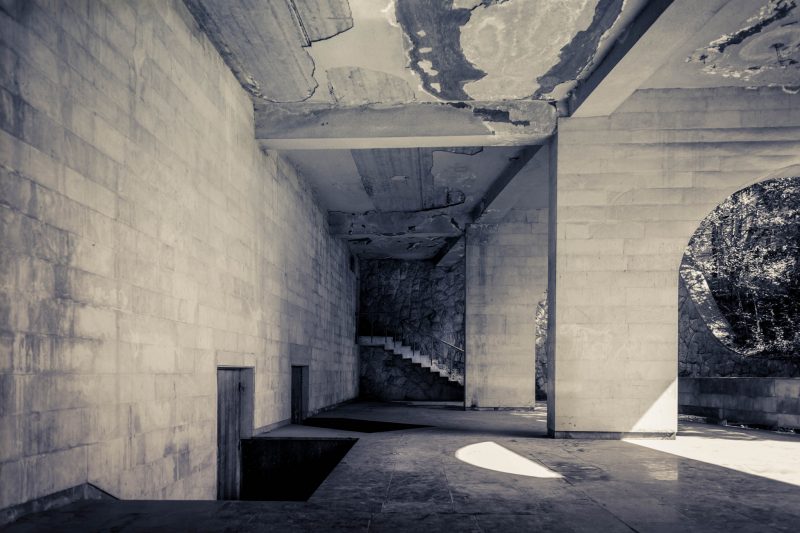 Soviet modernism - Sana Sanatorium // Abkhazia– Contemporary photography by Hélène Veilleux – #unrecognizedcountry #postsoviet #soviet #modernism #archi