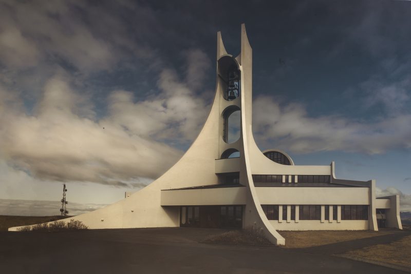 Stykkishólmur 's church // Iceland - La Dent de L'Oeil - Contemporary photography by Hélène Veilleux - #architecture #shape #modernism #iceland #church #brutalism