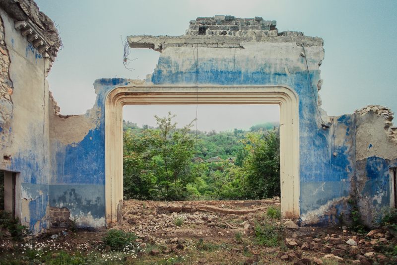 The young pioneer palace // Georgia– La Dent de L’Oeil – Contemporary photography by Hélène Veilleux – #georgia #soviet #urbex #urbanexploration #youngpioneer