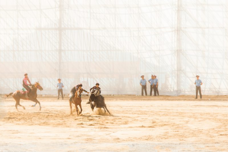 Kök-börü // // Kyrgyzstan - La Dent de L'Oeil - Contemporary photography by hélène Veilleux #nomadgames #horse #goatpolo #silkroad #tiltshift